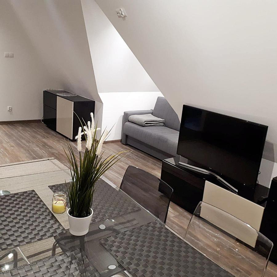 Apartament Strych Na Polanie Lägenhet Poronin Exteriör bild