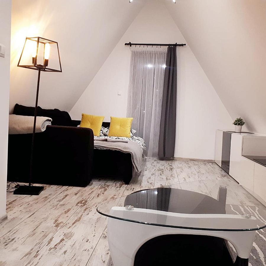 Apartament Strych Na Polanie Lägenhet Poronin Exteriör bild