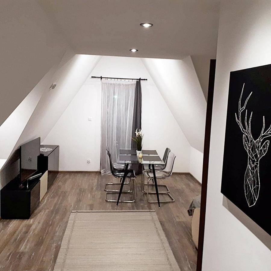 Apartament Strych Na Polanie Lägenhet Poronin Exteriör bild